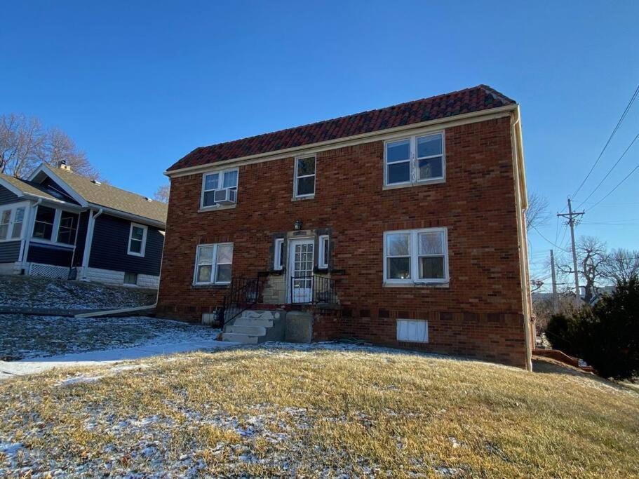 Classic On Wakeley Apartment Omaha Exterior photo